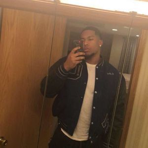 Meet your Posher, Henry